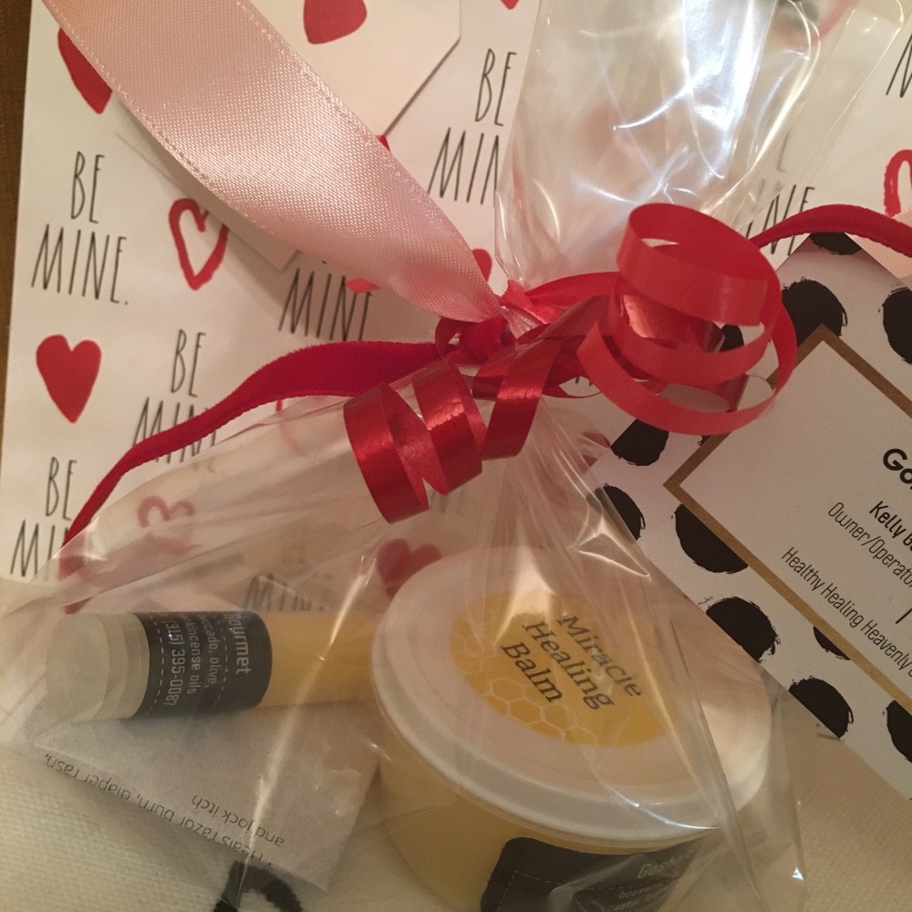 VALENTINES 💌 DAY ❤️🩹Miracle Healing Balm 🛍Gift 💝 set; BEST IN BEAUTY PICK - Picture 2 of 12